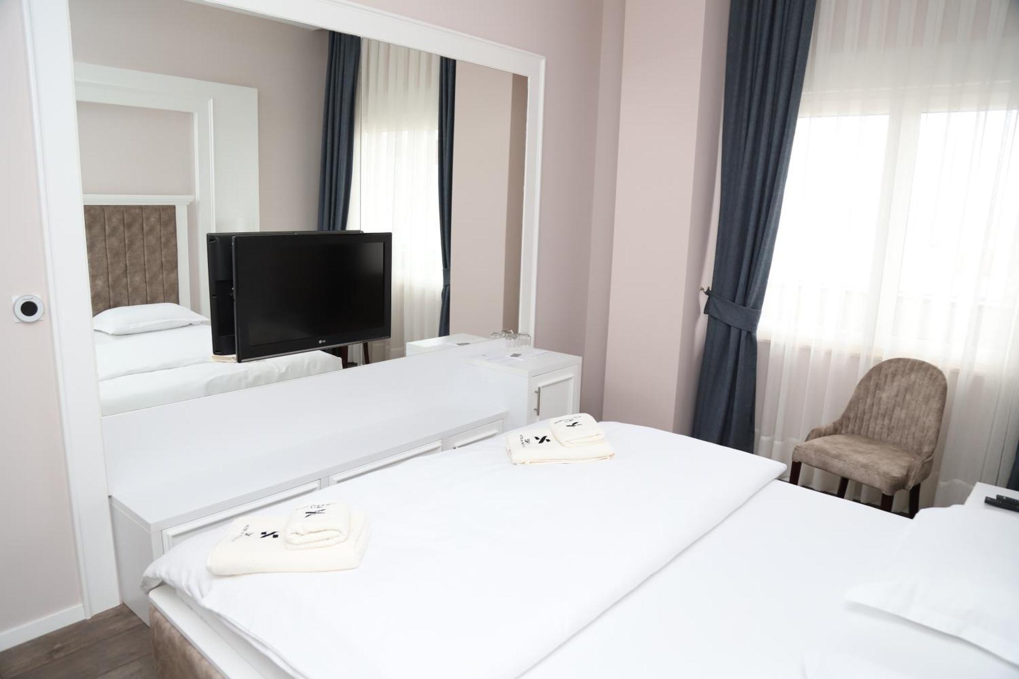 פריזרן Sky Hotel מראה חיצוני תמונה
