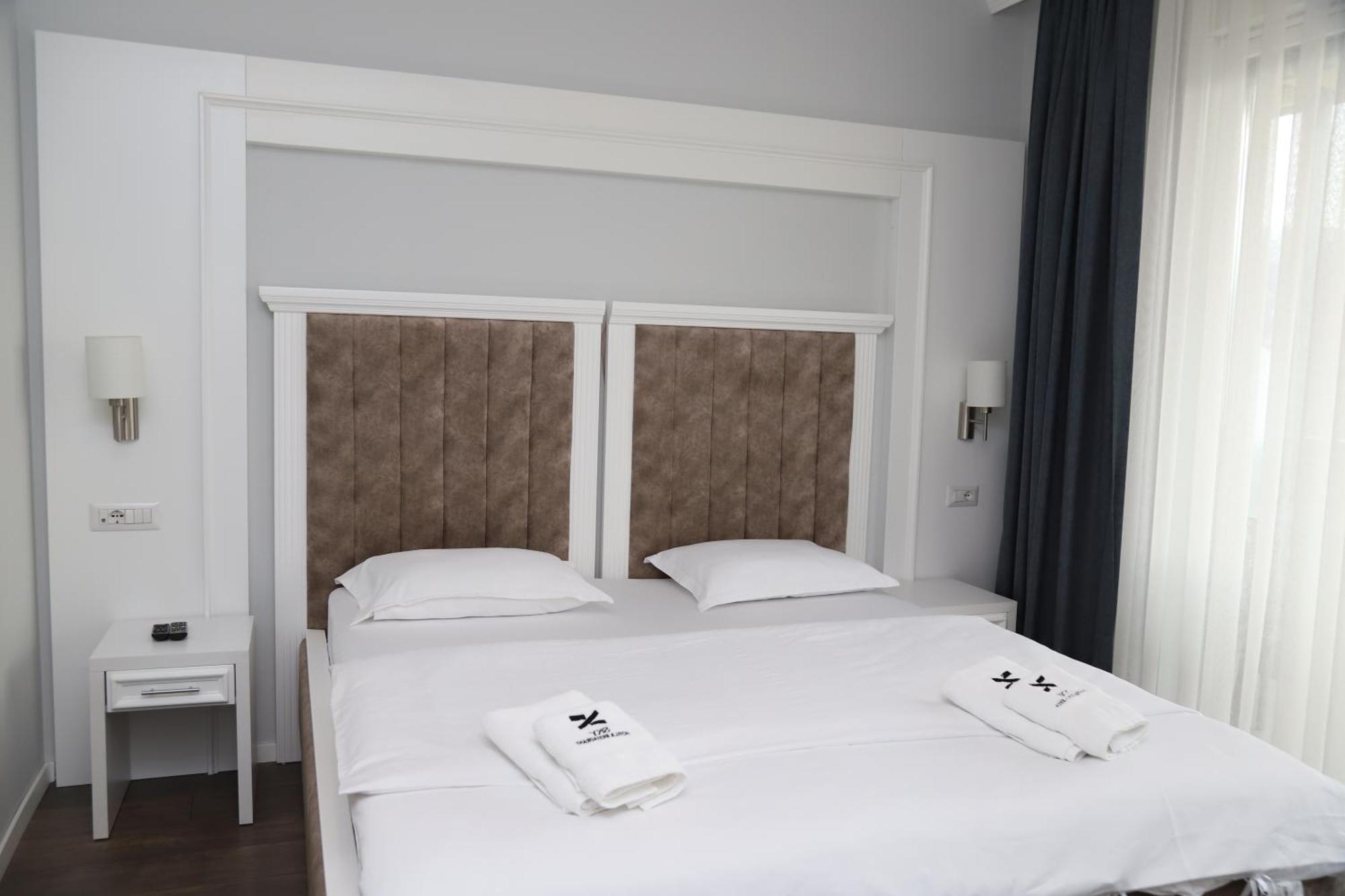 פריזרן Sky Hotel מראה חיצוני תמונה