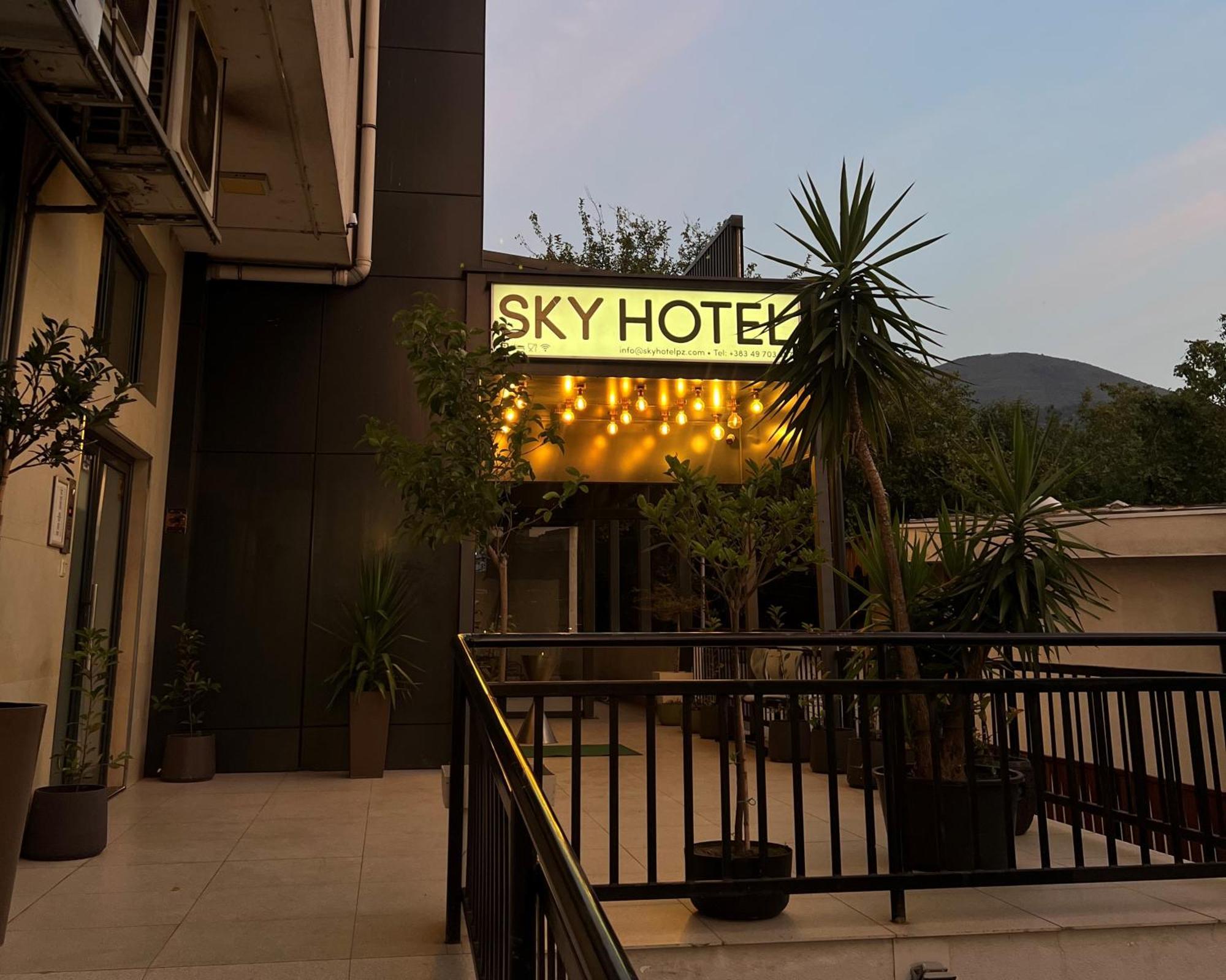 פריזרן Sky Hotel מראה חיצוני תמונה